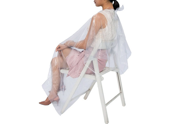 Disposable pe hair cutting cape